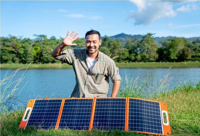 Panneaux solaires souples pour toiture : une révolution énergétique